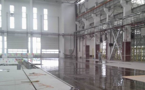 桑日通用环氧地坪中涂