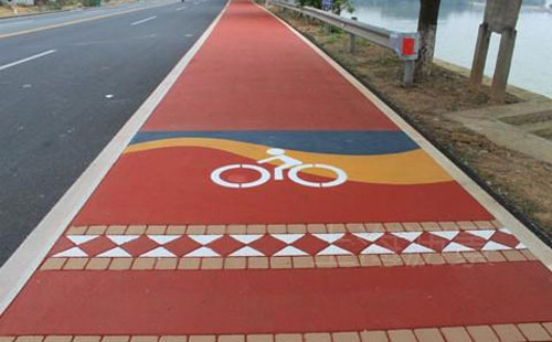 桑日彩色路面解决方案：环氧地坪的新趋势